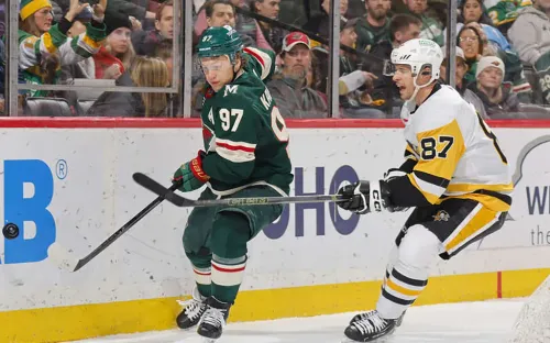 Капризов установил клубный рекорд. Но героем встречи признали не его