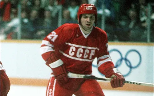 «Доктор думал, что я покойник». Авария поставила крест на карьере хоккеиста сборной