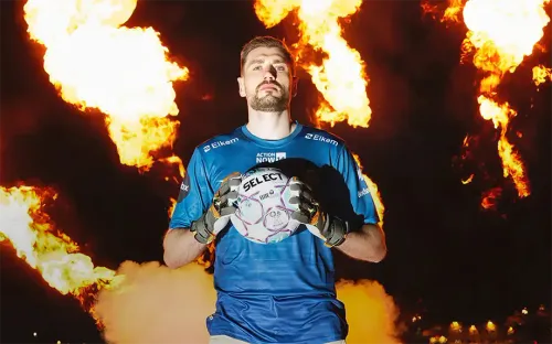 Лучший голкипер Норвегии — русский. Почему Карпин не вызвал его в сборную на матч с Кубой