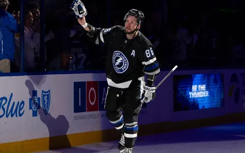 «Тампа-Бэй» Кучерова принимает «Оттаву» Зуба. Наберёт ли Никита очки в 11-м матче подряд?