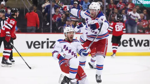 Панарин разразился двумя рекордами. Хлебушек переписал историю НХЛ