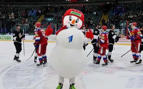 Люди не ходят на Кубок Первого канала. Болельщиков перекормили хоккеем без интриги