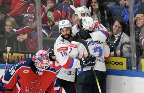 Новичок КХЛ сбил корону с ЦСКА. Армейцев уже не первый раз в сезоне подводят вратари