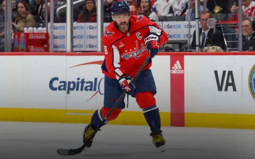 Битва столиц стала кошмаром Овечкина. Он мазал по шайбе, орал на судью и заработал «-3» 