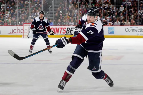 Ничушкин вернулся и затащил победу для «Колорадо». Алкоголь и скандалы остались позади