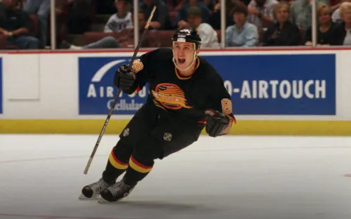 Потеряли надежду, но сохраняли веру. Русский гений добился мирового хоккейного признания