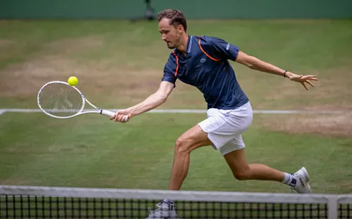 Бонусы для ставок на турнир ATP-500 в Лондоне сезона-2025