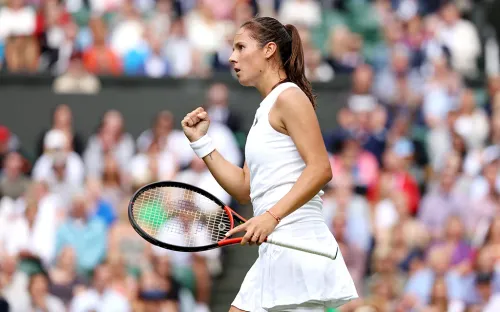 Касаткина уничтожила хозяйку Уимблдона. Дарья повесила две «баранки» на британку