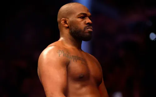 Лучшему бойцу планеты грозит тюремный срок. В UFC любимчику помочь не смогут