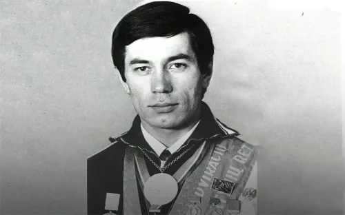 «Будто в каждый дом пришло горе». Драма велогонщика-чемпиона Комнатова, не дожившего до 30