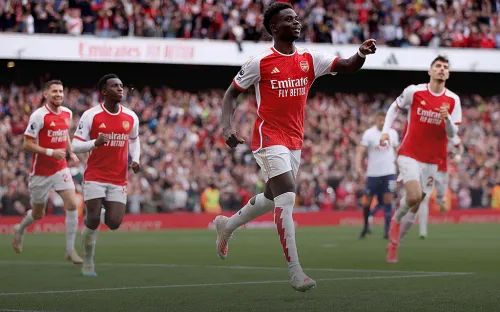 «Арсенал» борется за чемпионство. Затормозит ли его «Тоттенхэм»?
