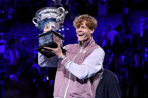 Оранжевое настроение Синнера. Дожать Медведева итальянцу помогли… «морковки»