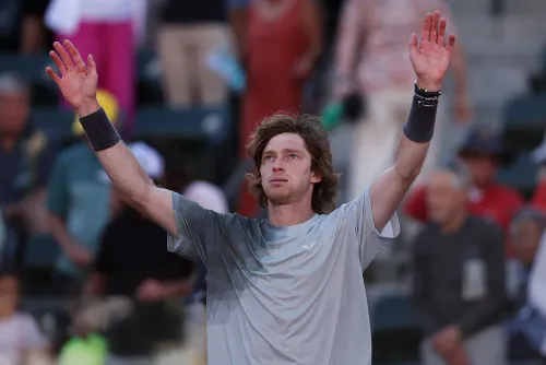 Рублёв отправил легендарного британца домой. Маррей не продержался и двух часов