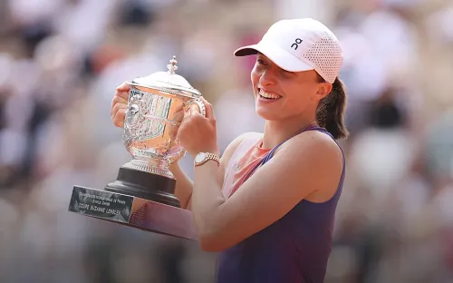 Нет Мирры - нет борьбы. Свёнтек хватило часа для победы в финале