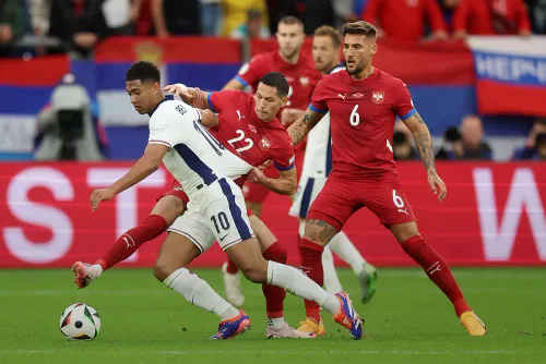 Российский флаг не помог. Сербы не дотянули до сенсации с блёклой Англией