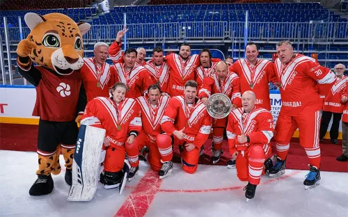 «Политика» защитила титул. Хасиков и Ко стали чемпионами хоккейного турнира на ПМЭФ