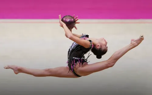 «У всех случился шок». Российских гимнасток сурово наказали за провал на мировой арене