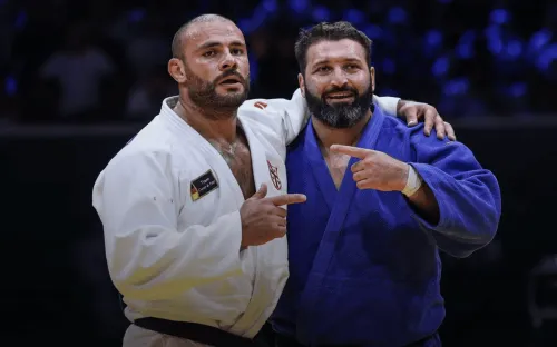 «Самую ценную медаль посвящаю маме!» Стокилограммовый богатырь – после исторической победы