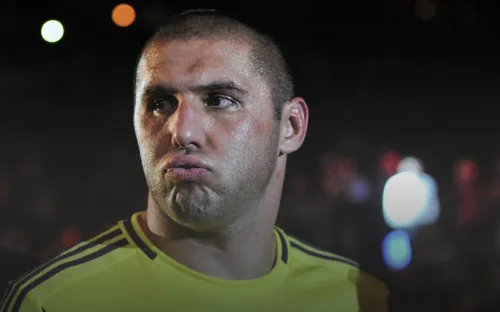 12 лет разлуки. Абдусаламов вернулся в Дагестан и разрыдался в объятиях мамы