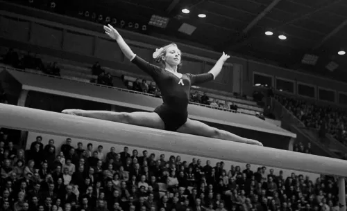 Русскую красавицу-гимнастку похитили в Ялте. Спас олимпийскую чемпионку американский муж