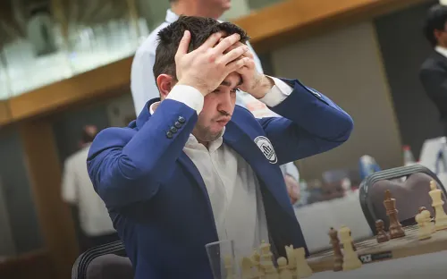 Унизил женщину и пришёл с цветами. Гроссмейстера из Узбекистана не так поняли