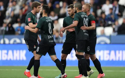 В Оренбурге сыграли футбольный концерт. Солировал молодняк «Локомотива»