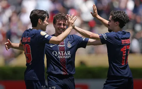 «ПСЖ» как будто не заканчивал сезон! Победитель ЛЧ снова громит топ-команду Европы