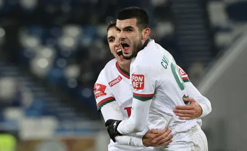 Сулейманов полноценно заменил Дзюбу. Но «Локомотив» всё равно не выиграл у «Балтики»