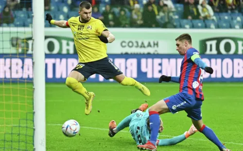 Дождь сыграл на руку ЦСКА. Армейцы в меньшинстве устояли в Ростове