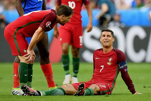 Настоящая драма Роналду. Он уходил в слезах, но Португалия выстояла и победила