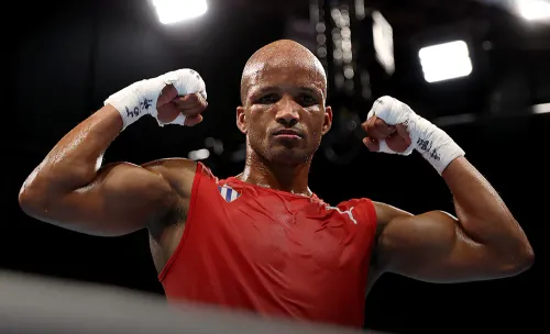 «Русская школа сильна». Кубинский чемпион назвал топ-3 российских боксёров