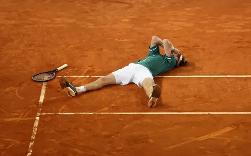 Живого места на теле нет. Рублёв выиграл турнир в Мадриде назло природе