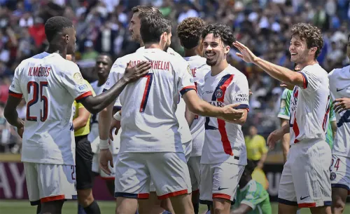 «ПСЖ» вышел из группы на КЧМ! Реабилитировались после поражения и заняли первое место