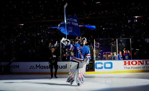 Шестёркин поставил за уши весь Нью-Йорк. Переписал историю «копов» и чуть не заплакал