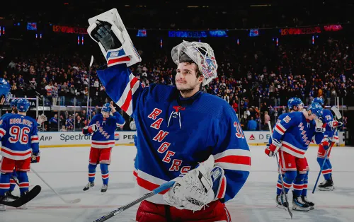 Президенты с Бродвея. Шестёркин и Панарин разорвали НХЛ