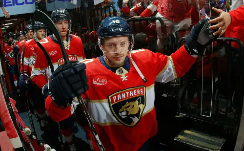 Незаметный герой «Флориды» из России ведёт команду к трофею. И это не Бобровский