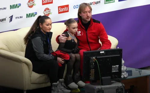 Тяжеловесы фигурки за Жилину. «Перебежчицу» поддержали Плющенко, Ягудин и Рудковская