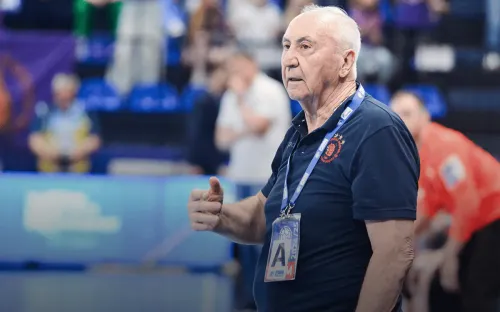 «110 тысяч – не очень большие деньги». Великий Максимов живёт на олимпийскую пенсию