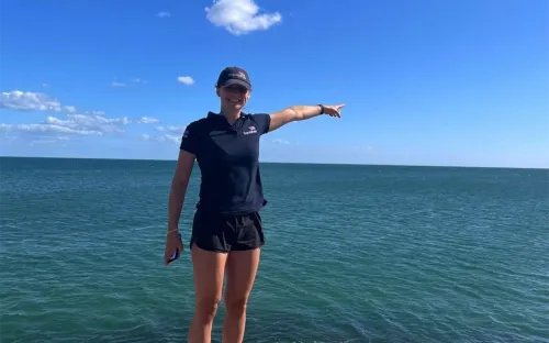 Побег от кровожадных акул. Зару цапнула барракуда и накрыли галлюцинации