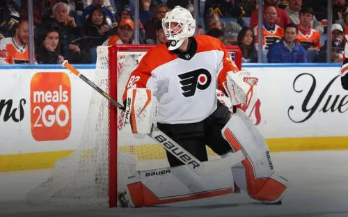 «Надо сохранять терпение». Федотов провалил дебютный матч, но ругать его преждевременно