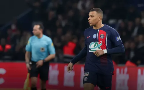 Ох, рано свистеть Килиану. Мбаппе эффектно осадил фанатов