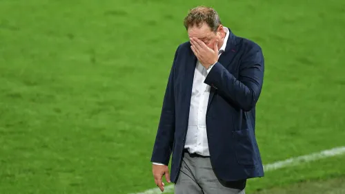 Наказали за одно слово. Слуцкому пришлось ответить за поддержку Дзюбы