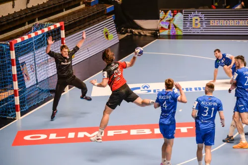 Брестская крепость – Заболотин! Российский вратарь в одного затащил команду в финал