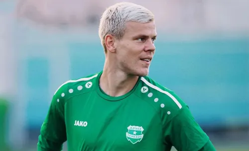 Возвращение блудного Кокорина. Александра приютили в почти родном ему «Арисе»