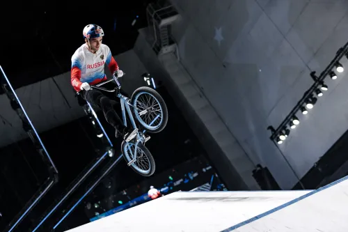 Лучшие райдеры и зрелищные трюки: чемпионат России по ВМХ-фристайлу пройдет в парке Rampstroy