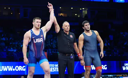 Звёздно-полосатый день в борьбе. Американец не дал шанса россиянину на бронзу