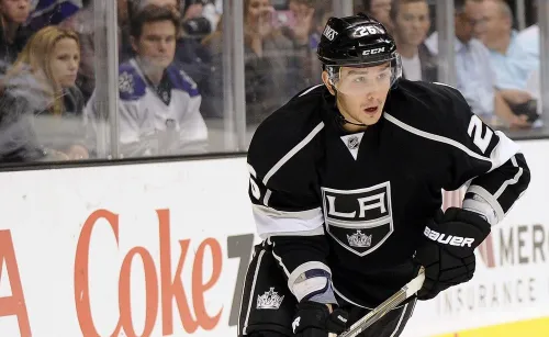 Российского хоккеиста НХЛ посадили за избиение жены. Кровь нашли по всей квартире