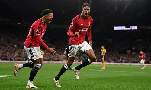 Первый матч — и сразу рекорд. «Манчестер Юнайтед» одержал знаковую победу