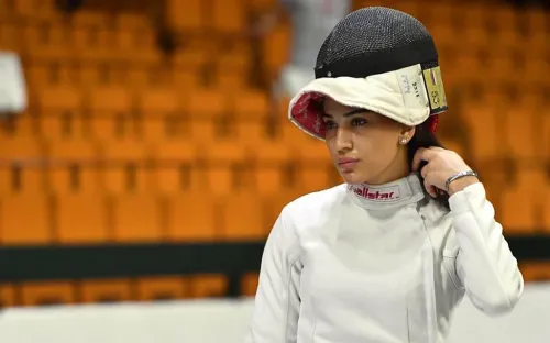 «Бери ружьё и воюй!» Экс-россиянка жёстко ответила украинке, не пожавшей ей руку