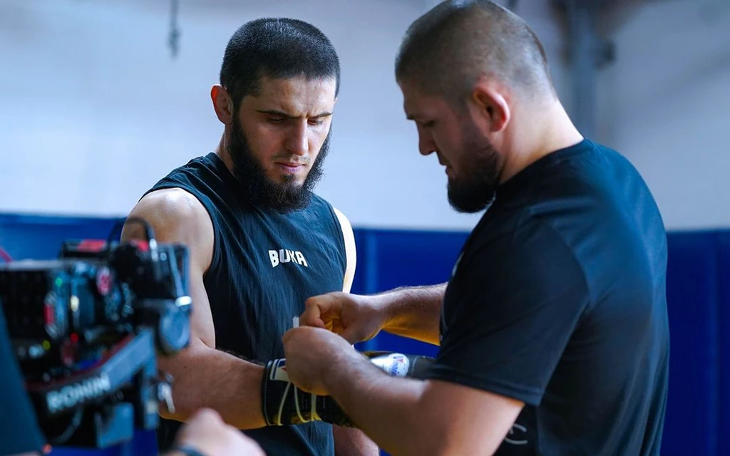 соцсети Ислама Махачева.webp